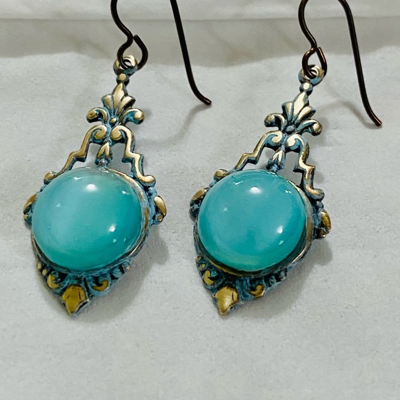 Blue Moonstone Earrings Niobium Ear Wires Vintaj Bridgerton Inspired Jewelry - Picture 2 of 6